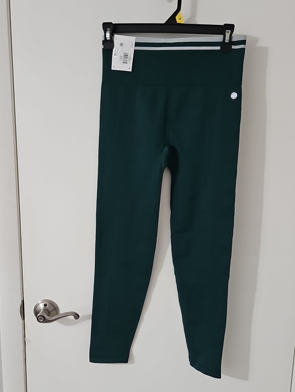 High-Waist Forest Green Athletic Leggings with Striped Waistband